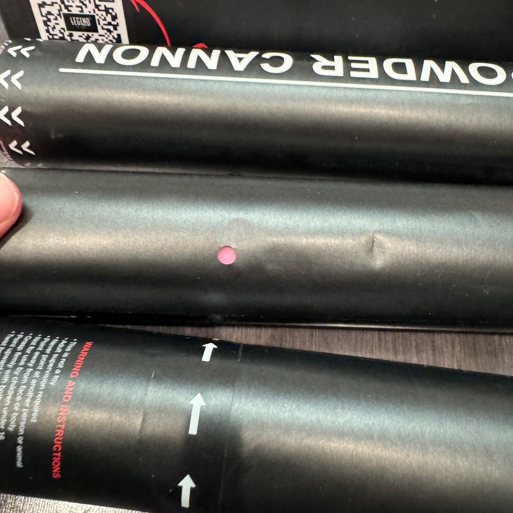 NWT Legend & Co. Blue & Pink Powder Cannon for Gender Reveal- 2 Pink, 1 Blue - Picture 3 of 5